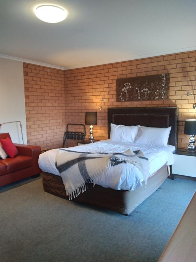 Bristol Hill Motor Inn メアリーバラ エクステリア 写真