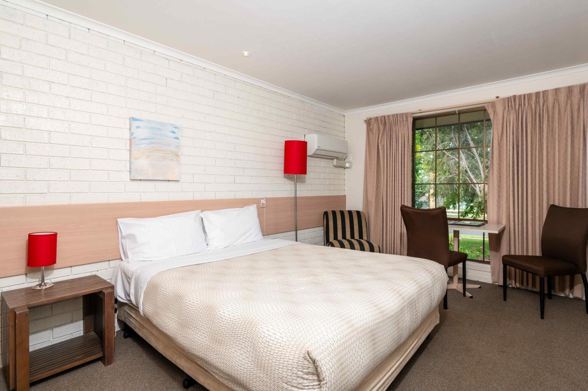 Bristol Hill Motor Inn メアリーバラ エクステリア 写真