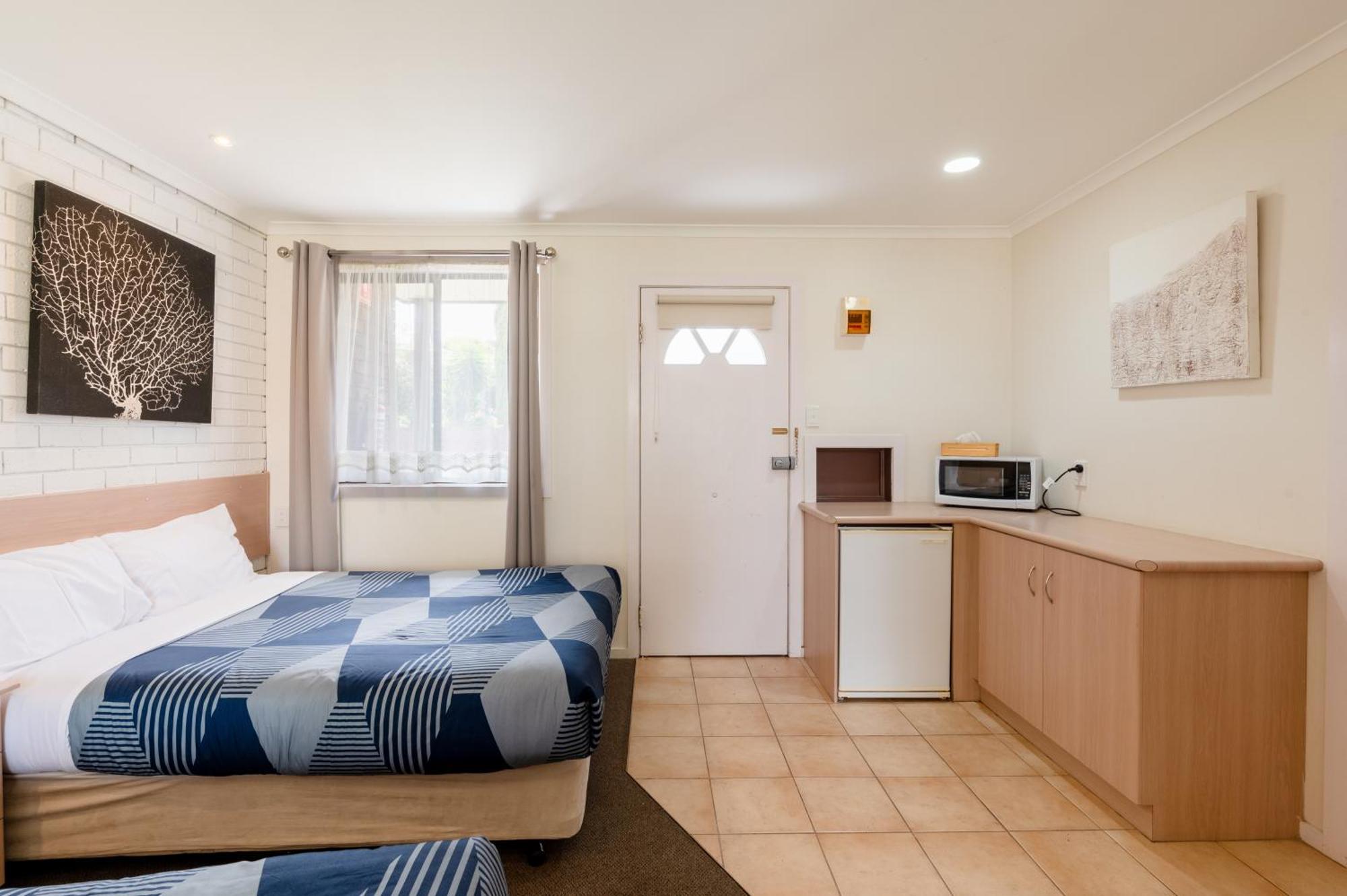 Bristol Hill Motor Inn メアリーバラ エクステリア 写真