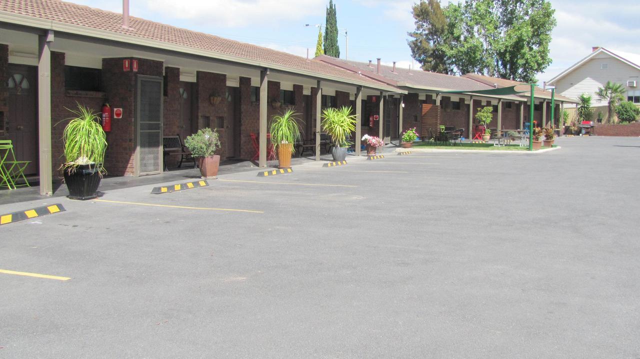 Bristol Hill Motor Inn メアリーバラ エクステリア 写真